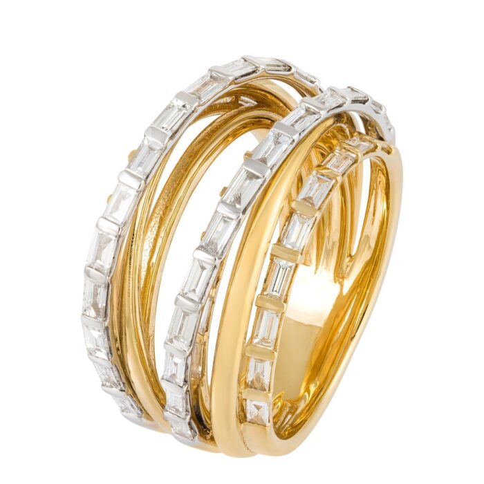 Anel em ouro amarelo com diamantes