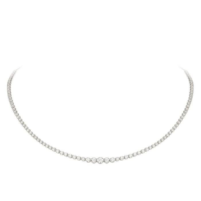 Colar em ouro branco com diamantes