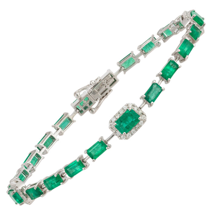 Pulseira em ouro branco com esmeraldas
